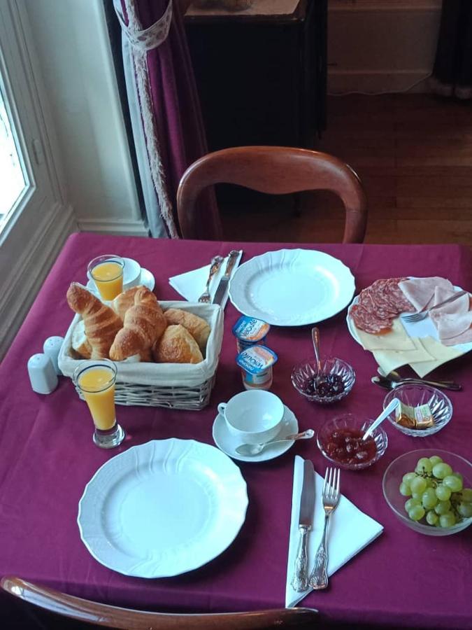 Saint-Léonard-de-Noblat Chateau Maleplane B&B 외부 사진