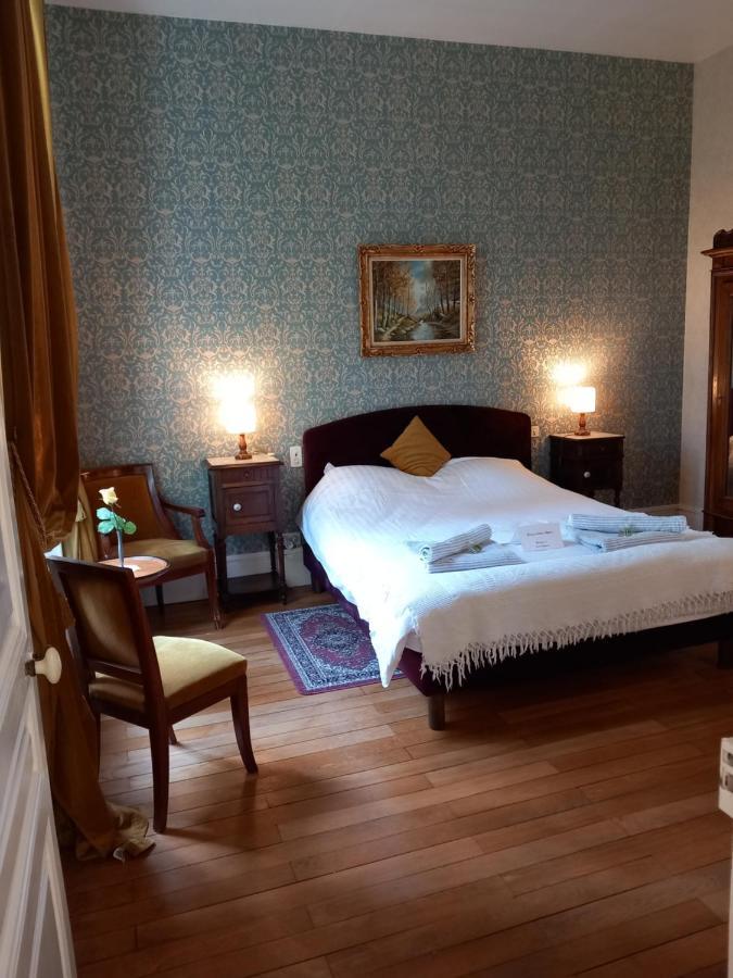Saint-Léonard-de-Noblat Chateau Maleplane B&B 외부 사진